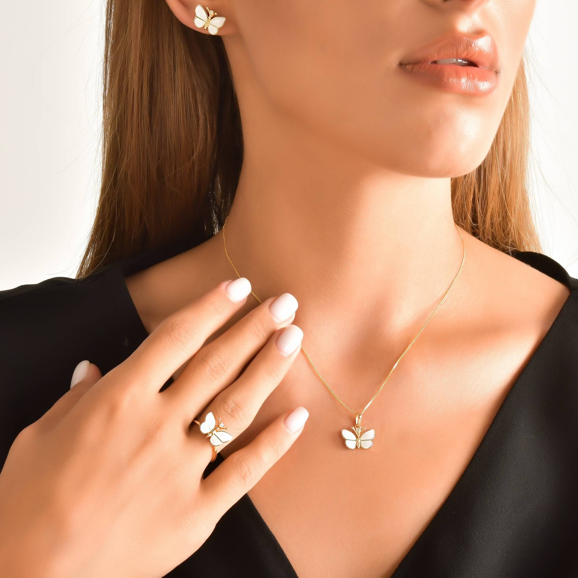 White Dreams Ring 4
